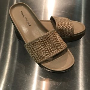 Tan Donald Pliner Platform Thong